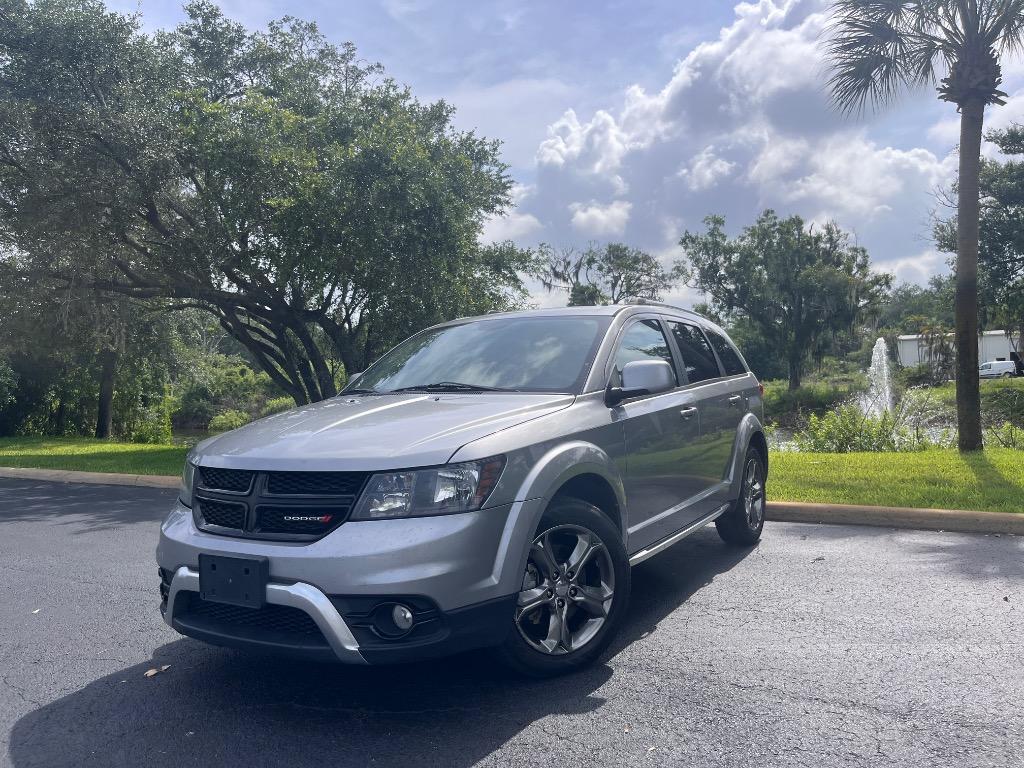2017 Dodge Journey Crossroad Plus AWD's photo